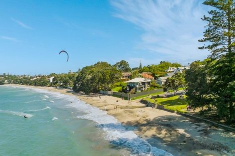 Photo of property in 2d/175 Hurstmere Road, Takapuna, Auckland, 0622