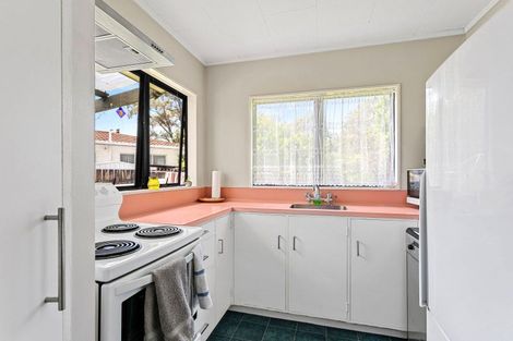 Photo of property in 10 U'ren Place, Riverdale, Gisborne, 4010