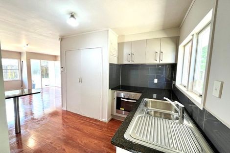 Photo of property in 2/1 Snell Place, Pakuranga, Auckland, 2010