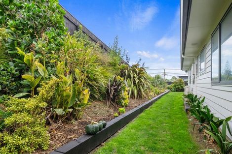 Photo of property in 55 Seagrass Place, Otaki Beach, Otaki, 5512