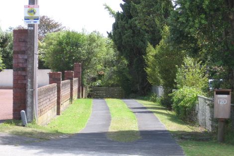 Photo of property in 120 Aberdeen Road, Campbells Bay, Auckland, 0620