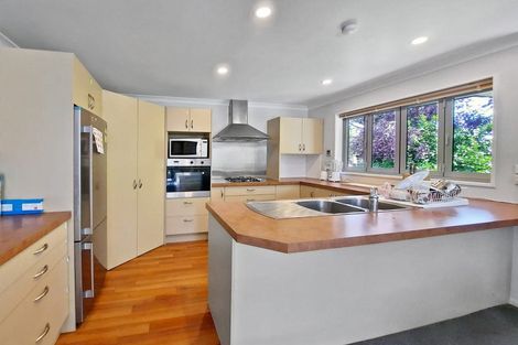 Photo of property in 15a Westburn Terrace, Burnside, Christchurch, 8041