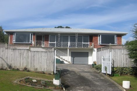 Photo of property in 3 Gibbs Crescent, Red Hill, Papakura, 2110