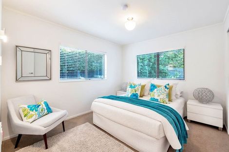 Photo of property in 2/331 Beach Road, Campbells Bay, Auckland, 0630