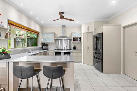 Photo of property in 176b Heta Road, Highlands Park, New Plymouth, 4312