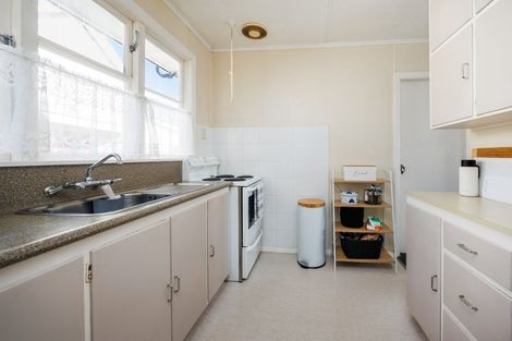 Photo of property in 1/106 Linton Street, West End, Palmerston North, 4410