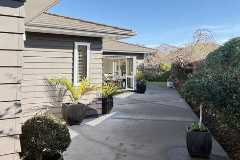 Photo of property in 2 Patterson Lane, Raumati Beach, Paraparaumu, 5032