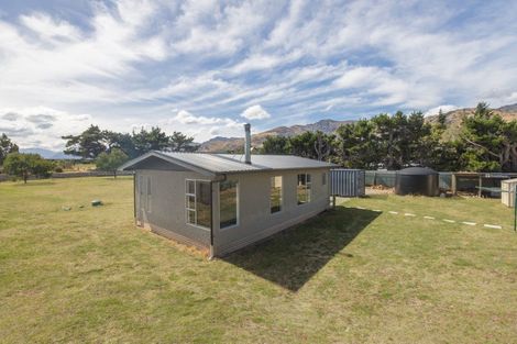 Photo of property in 45 Newcastle Road, Hawea Flat, Lake Hawea, 9382