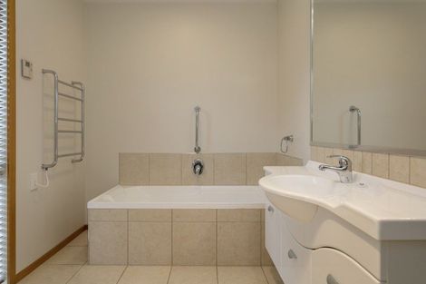 Photo of property in 15 The Circle, Nukuhau, Taupo, 3330