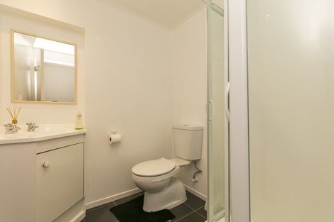 Photo of property in 15 Doris Gordon Crescent, Crofton Downs, Wellington, 6035