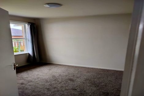 Photo of property in 222 Te Atatu Road, Te Atatu South, Auckland, 0610