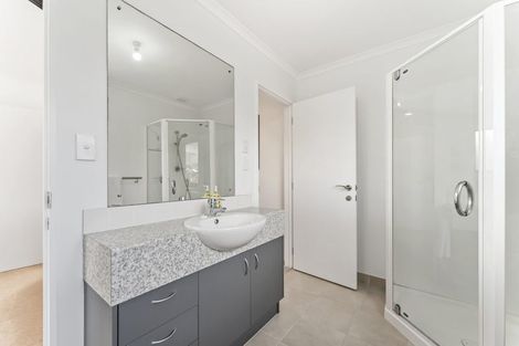 Photo of property in 11 Barrier View Road, Leigh, 0985