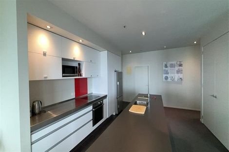 Photo of property in 22 Liardet Apartments, 201/22 Liardet Street, New Plymouth, 4310