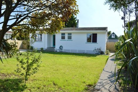 Photo of property in 7 Temuera Street, Otaki, 5512