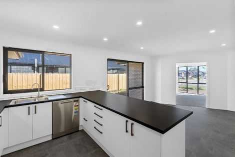 Photo of property in 19 Quaifes Road, Halswell, Christchurch, 8025