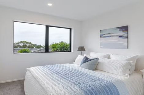 Photo of property in 40d Innismara Avenue, Wattle Downs, Auckland, 2103