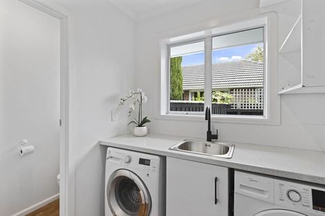 Photo of property in 16 Gregan Crescent, Burnside, Christchurch, 8053