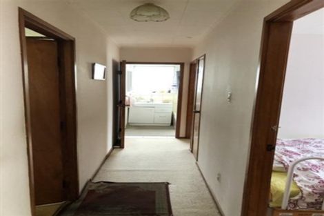 Photo of property in 2/142 Cascades Road, Pakuranga Heights, Auckland, 2010