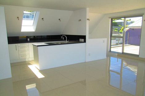 Photo of property in 8 Bourke Street, Kilbirnie, Wellington, 6022