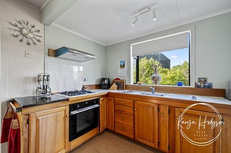 Photo of property in 10 Regent Street, Whakapirau, Maungaturoto, 0583