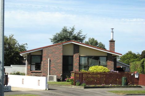 Photo of property in 18 Logie Place, Bromley, Christchurch, 8062