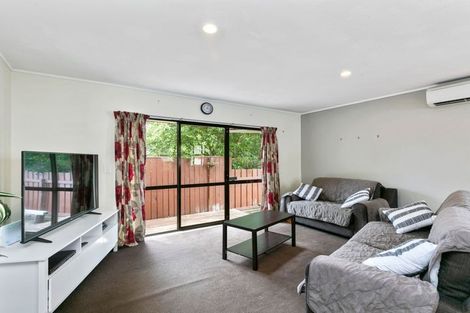 Photo of property in 22a Randwick Crescent, Moera, Lower Hutt, 5010