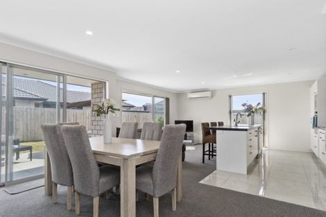 Photo of property in 127 Palm Springs Boulevard, Papamoa Beach, Papamoa, 3118