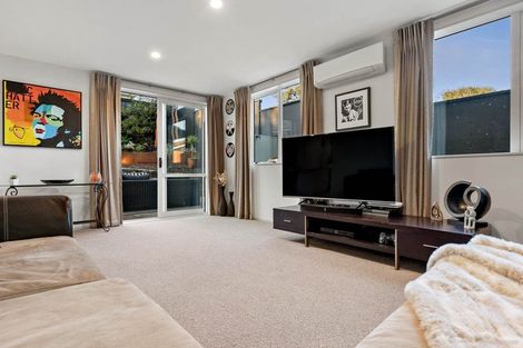 Photo of property in 86b Namata Road, One Tree Hill, Auckland, 1061