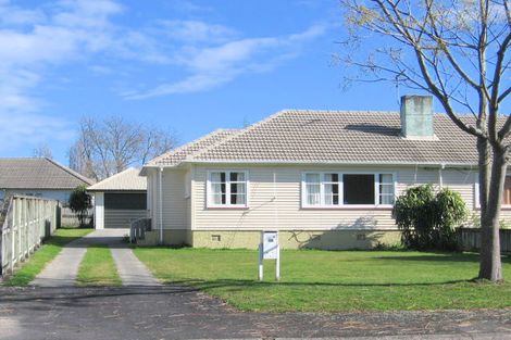 Photo of property in 39 Banbury Crescent, Fairfield, Hamilton, 3214