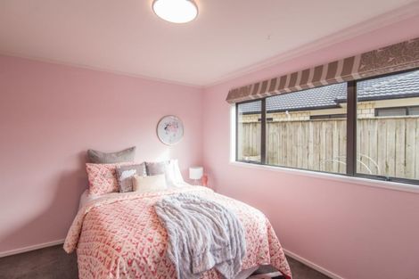 Photo of property in 79 The Drive, Paraparaumu Beach, Paraparaumu, 5032