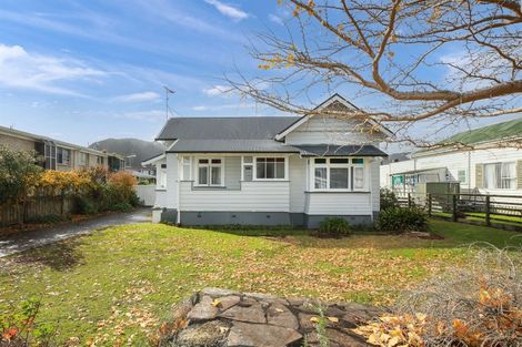 Photo of property in 208 Queen Sh25 Street, Thames, 3500