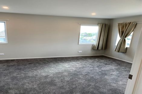 Photo of property in 16 Springhill Lane, Sunnyvale, Auckland, 0612