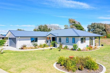 Photo of property in 45 Dawn Parade, Coastlands, Whakatane, 3120