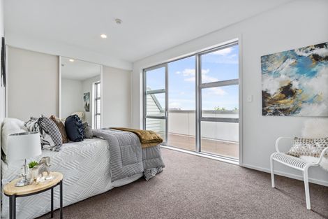 Photo of property in 18/63 Kestev Drive, Flat Bush, Auckland, 2016