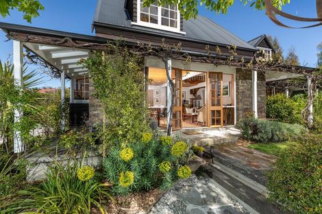 Photo of property in 9 Hunter Crescent, Wanaka, 9305