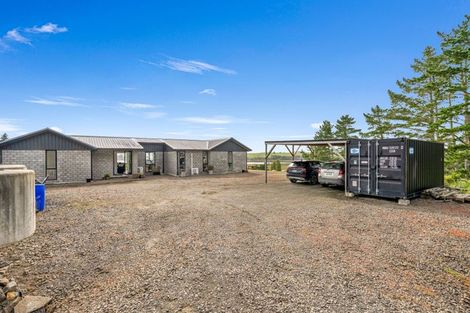 Photo of property in 4 Matahehe Lane, Tinopai, Matakohe, 0593