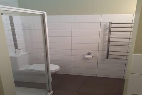 Photo of property in The Triangle, 4/33 Halswater Drive, Churton Park, Wellington, 6037