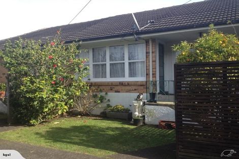 Photo of property in 24 Grendon Road, Titirangi, Auckland, 0604