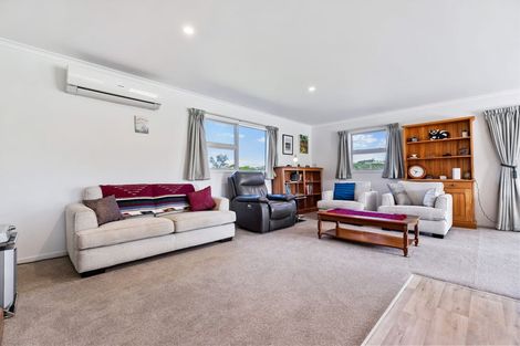 Photo of property in 46 Franklin Road, Paparoa, 0571