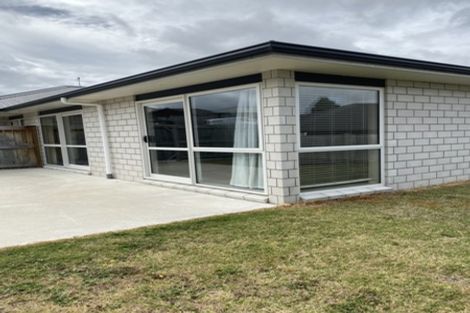 Photo of property in 11 Iris Place, Grandview Heights, Hamilton, 3200