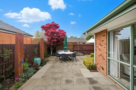 Photo of property in 39 Mappleton Avenue, Burnside, Christchurch, 8053