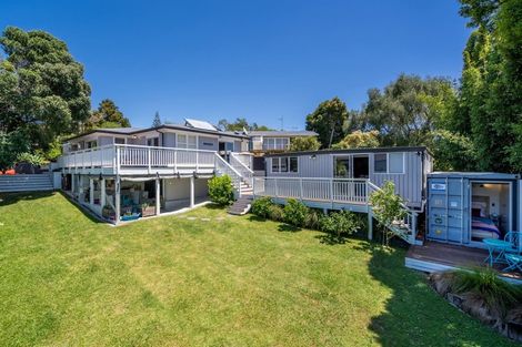Photo of property in 8 Castleton Street, Birkdale, Auckland, 0626