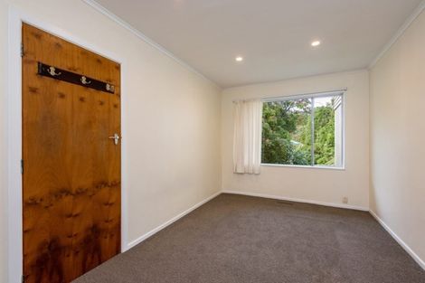 Photo of property in 4 Glen Alton Avenue, Paparangi, Wellington, 6037