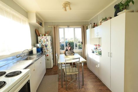 Photo of property in 23 Paritutu Road, Spotswood, New Plymouth, 4310