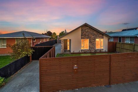 Photo of property in 104 Wainoni Road, Avondale, Christchurch, 8061