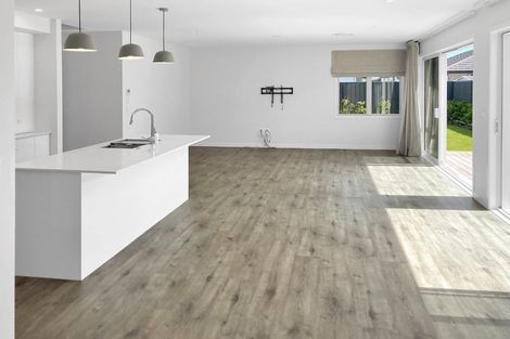 Photo of property in 24 Kaituna Place, Te Awa, Napier, 4110