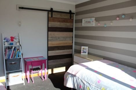 Photo of property in 79 Albert Street, Winton, 9720