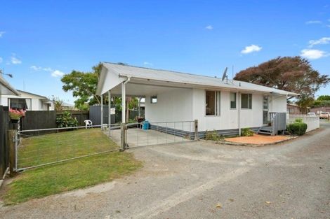 Photo of property in 3a Longstead Avenue, Papamoa Beach, Papamoa, 3118