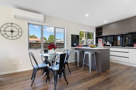 Photo of property in 5c Braeburn Place, Takanini, 2112