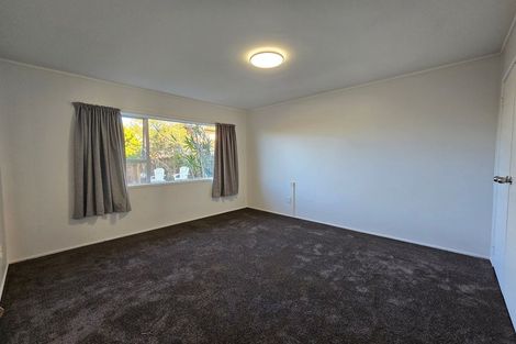 Photo of property in 1/38 Dalwhinnie Parade, Highland Park, Auckland, 2010